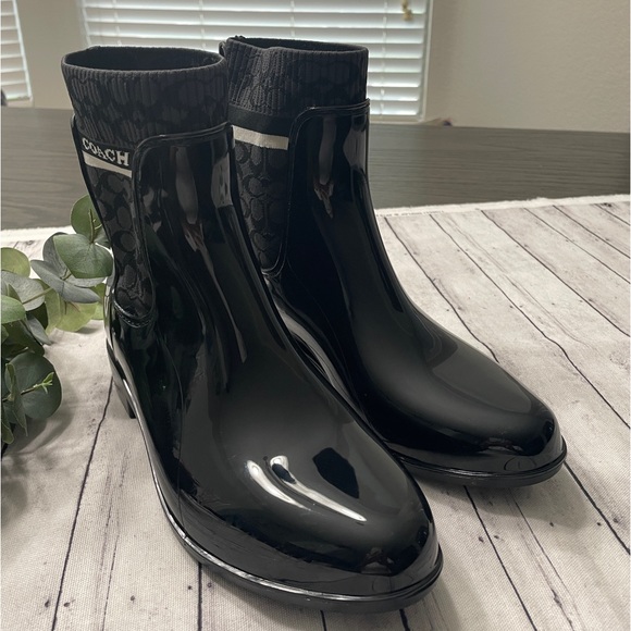 New COACH Rain Bootie - Picture 4 of 10